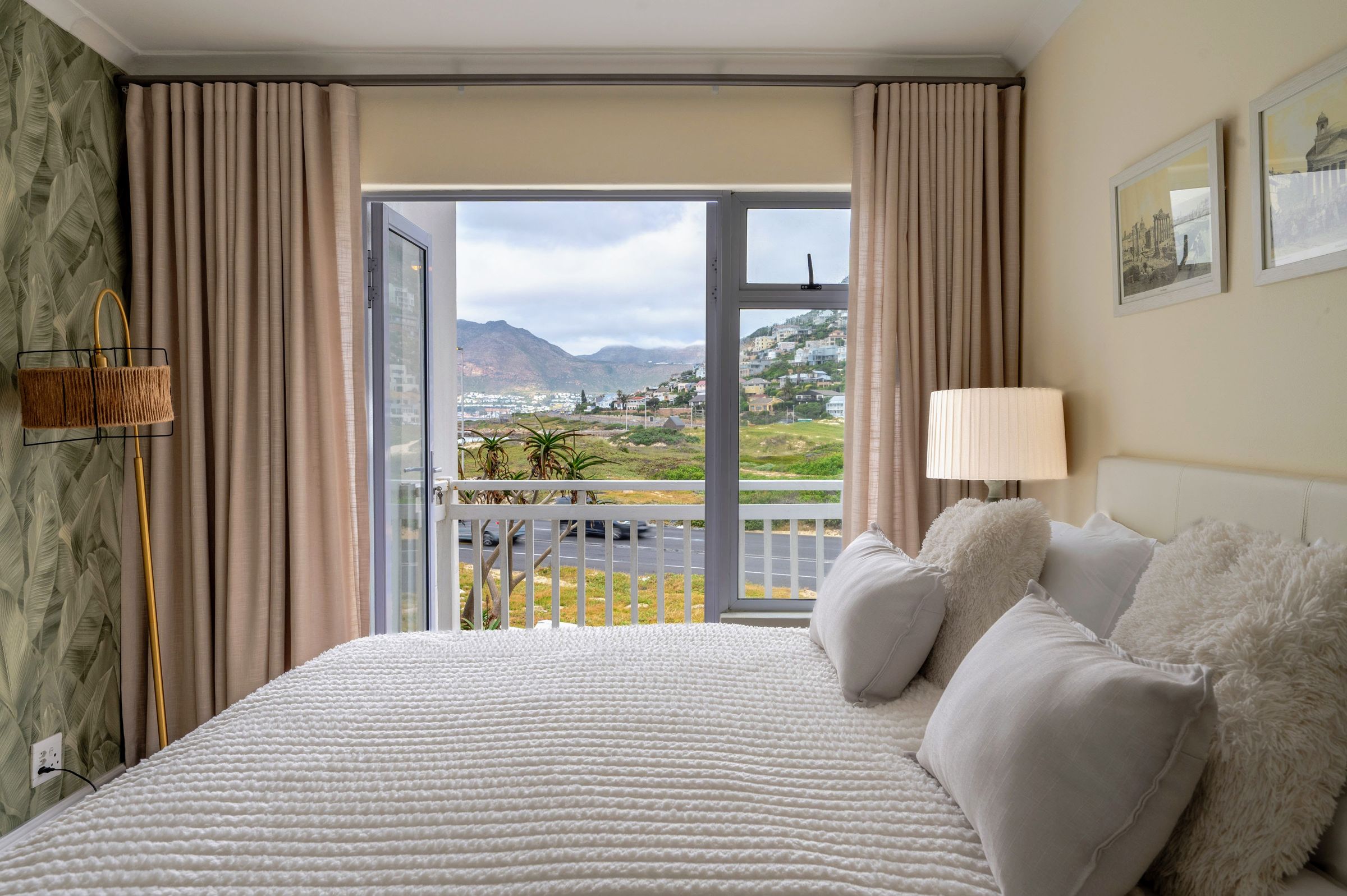 Main bedroom, towards the bay